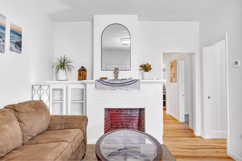 Living - 817 3rd St, Modesto, CA 95351 photo 1 of 2