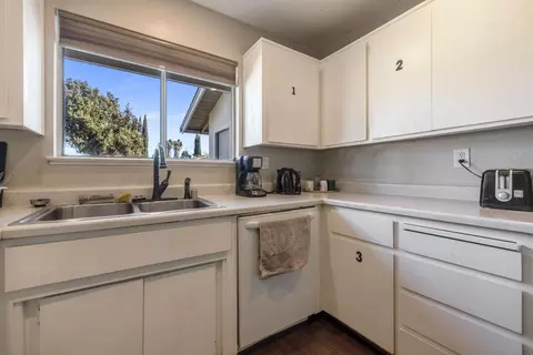 1613 Ortega Dr, Modesto, CA 95355 photo 16