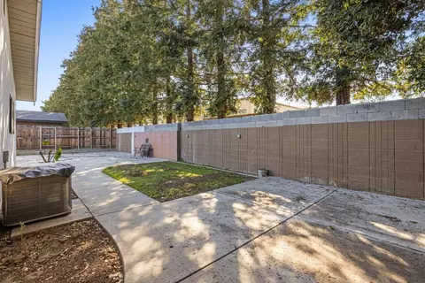 1613 Ortega Dr, Modesto, CA 95355 photo 44