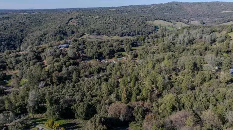 View/Area - 11084 Upper Previtali Rd, Jackson, CA 95642 photo 5 of 10