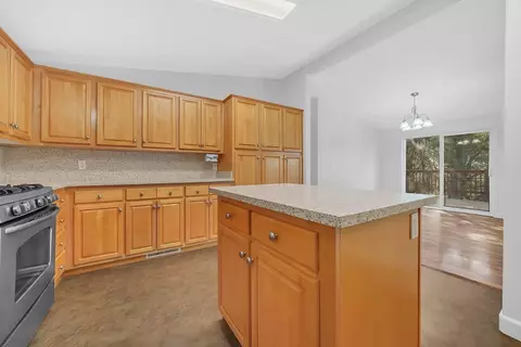 Kitchen - 11084 Upper Previtali Rd, Jackson, CA 95642 photo 4 of 6