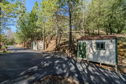 Exterior - 11084 Upper Previtali Rd, Jackson, CA 95642 photo 3 of 23