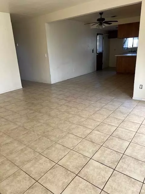 1815 8th Ave, Olivehurst, CA 95961 photo 2