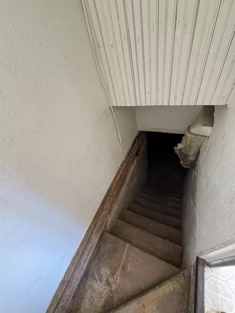 Entry Way - 617 Mitchell Ave, Turlock, CA 95380 photo 1 of 1