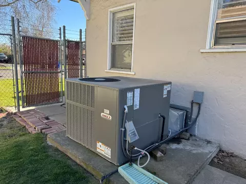 Exterior - 617 Mitchell Ave, Turlock, CA 95380 photo 6 of 7