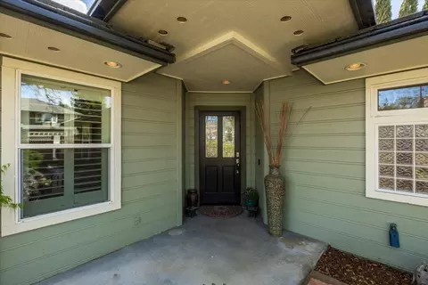 1007 Oak Crest Ct, Placerville, CA 95667 photo 9