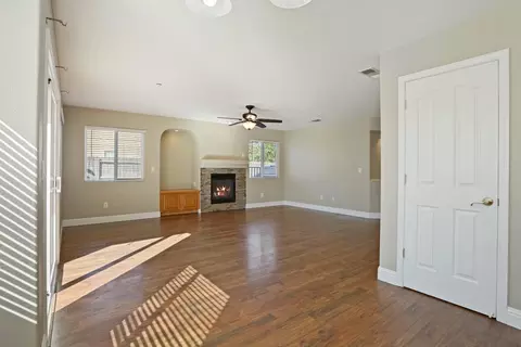 414 Geranium Cir, Galt, CA 95632 photo 18