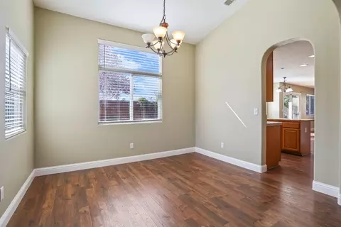 414 Geranium Cir, Galt, CA 95632 photo 9