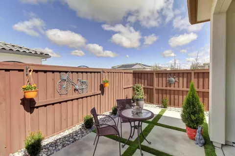 Exterior - 4260 Eagle View Way, Folsom, CA 95630 photo 6 of 9
