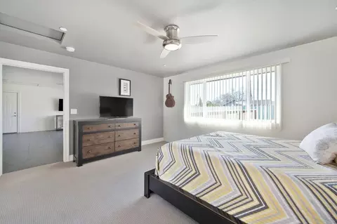 Bedroom - 4350 Ardmore Ave, Olivehurst, CA 95961 photo 2 of 3