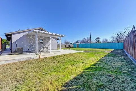 Exterior - 4350 Ardmore Ave, Olivehurst, CA 95961 photo 11 of 14