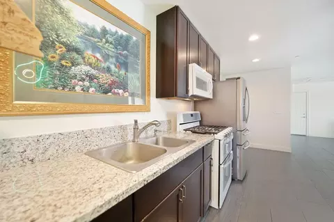 Kitchen - 4350 Ardmore Ave, Olivehurst, CA 95961 photo 5 of 5