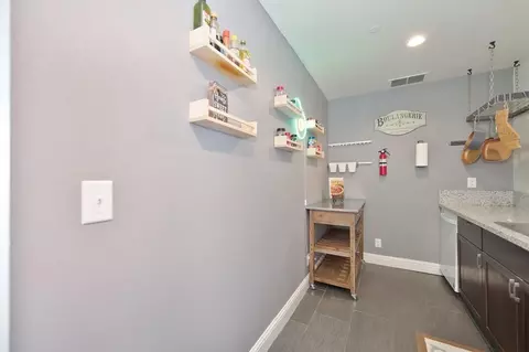 Kitchen - 4350 Ardmore Ave, Olivehurst, CA 95961 photo 3 of 5