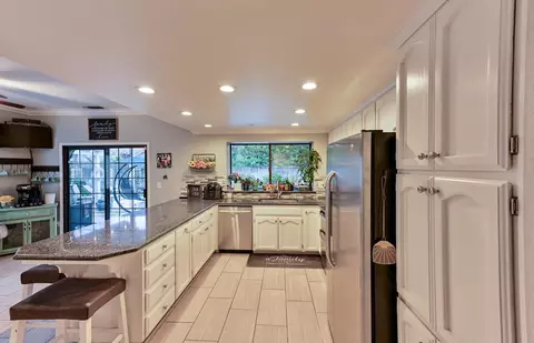Kitchen - 1906 Peacock Dr, Turlock, CA 95382 photo 2 of 5