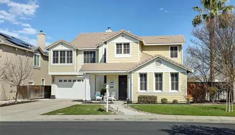Exterior - 1033 Bear Pl, Tracy, CA 95304 photo 3 of 12