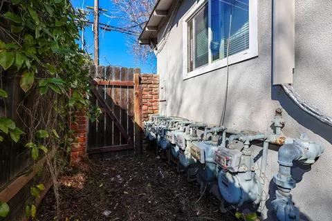 816 Brighton Ave, Modesto, CA 95355 photo 18