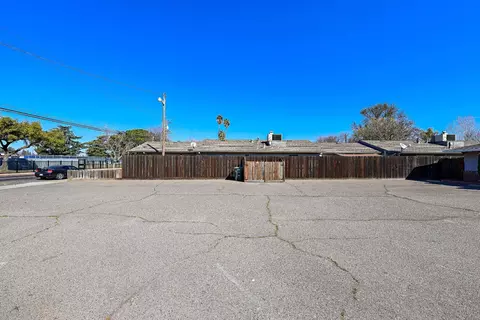 816 Brighton Ave, Modesto, CA 95355 photo 22