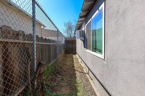 816 Brighton Ave, Modesto, CA 95355 photo 13