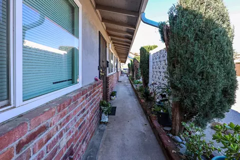 816 Brighton Ave, Modesto, CA 95355 photo 10