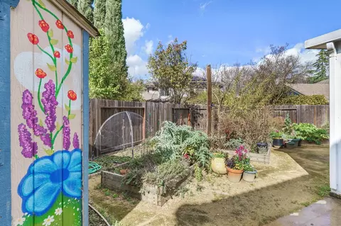 Exterior - 2203 Bryce Ln, Davis, CA 95616 photo 17 of 21