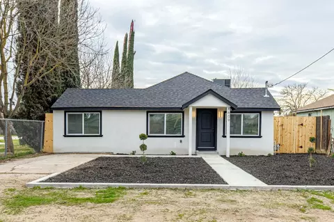 8609 Stakes St, Patterson, CA 95363 photo 2