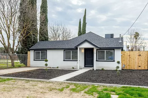8609 Stakes St, Patterson, CA 95363 photo 3