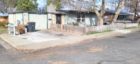 660 Butte St, Yreka, CA 96097 photo 1