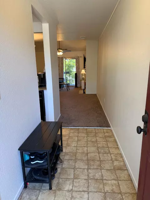 Entry Way - 2400 Eilers Ln #1406, Lodi, CA 95242 photo 1 of 3