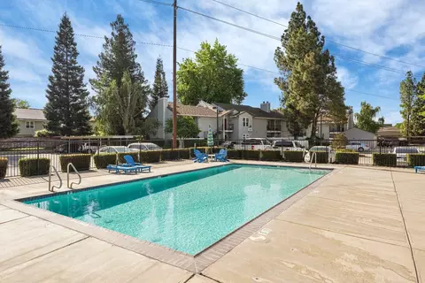 Exterior - 2400 Eilers Ln #1406, Lodi, CA 95242 photo 4 of 6