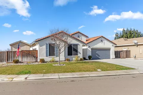 2085 Saffron Dr, Manteca, CA 95337 photo 3