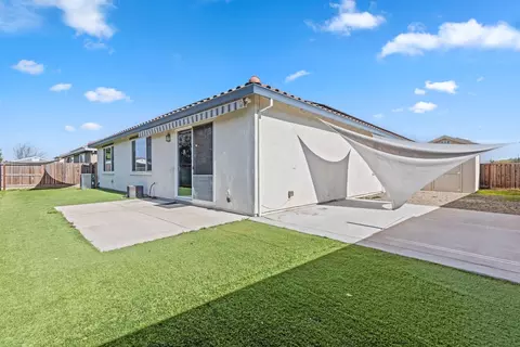 2085 Saffron Dr, Manteca, CA 95337 photo 39