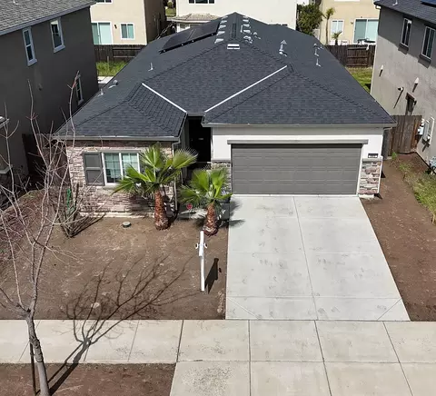 665 Phelps Dr, Merced, CA 95348 photo 1