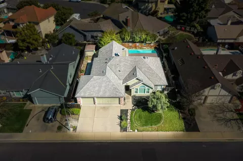 View/Area - 2708 Nora Ln, Modesto, CA 95355 photo 7 of 8