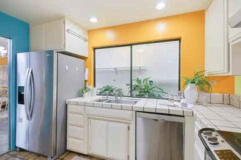 813 Valencia Ave, Davis, CA 95616 photo 18