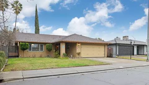 Exterior - 333 Donner Dr, Lodi, CA 95240 photo 2 of 5