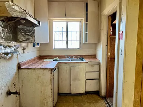 Kitchen - 607 Kerr Ave, Modesto, CA 95354 photo 1 of 2