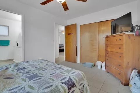 Bedroom - 405 J St, Modesto, CA 95351 photo 4 of 4