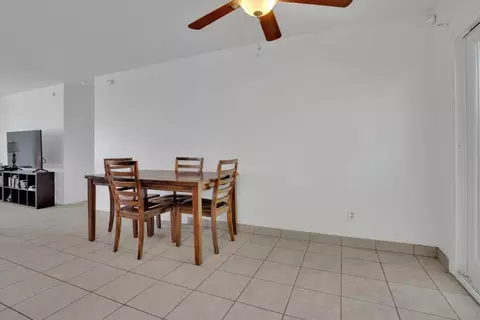 Dining - 405 J St, Modesto, CA 95351 photo 3 of 3