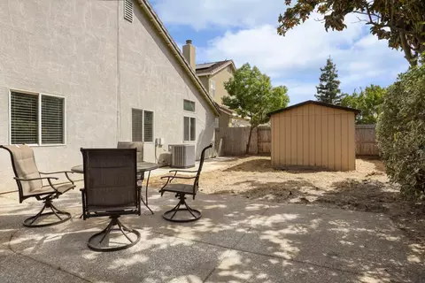 2039 London Ave, Manteca, CA 95336 photo 38