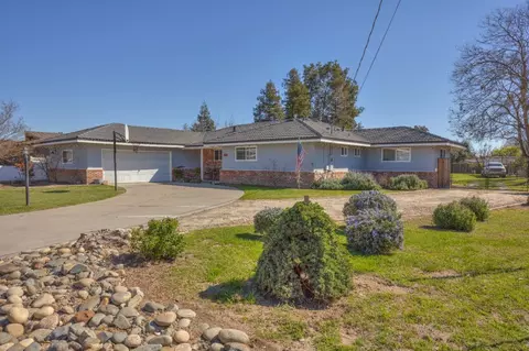 2106 Brier Rd, Turlock, CA 95380 photo 1