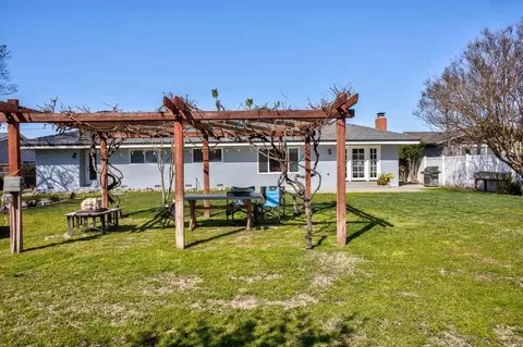Exterior - 2106 Brier Rd, Turlock, CA 95380 photo 6 of 11