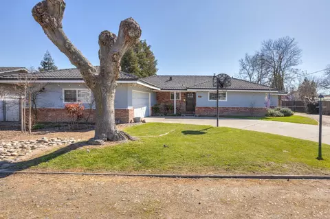 Exterior - 2106 Brier Rd, Turlock, CA 95380 photo 2 of 11