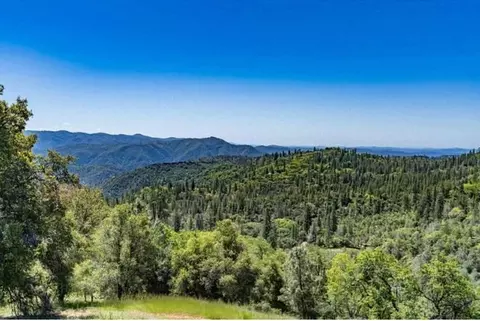 812 Laurel Ridge Ct, Murphys, CA 95247 photo 3