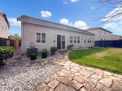 1237 Fiddleneck St, Plumas Lake, CA 95961 photo 8