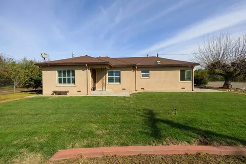 7167 E Keyes Rd, Hughson, CA 95326 photo 3
