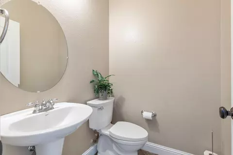 2424 Ventana View Way, Modesto, CA 95355 photo 35