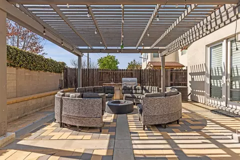 2424 Ventana View Way, Modesto, CA 95355 photo 38