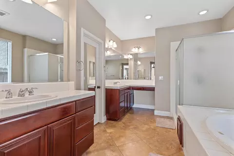 2424 Ventana View Way, Modesto, CA 95355 photo 19