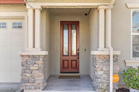 2424 Ventana View Way, Modesto, CA 95355 photo 4