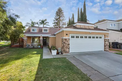 Exterior - 1060 Rainier Ct, Tracy, CA 95376 photo 4 of 11